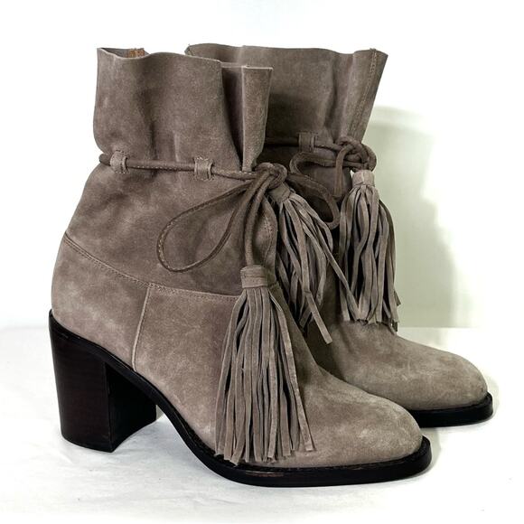Jeffrey Campbell LaForge Tan Suede Heeled Boots with Fringe Size 6.5 EUC - Picture 1 of 6